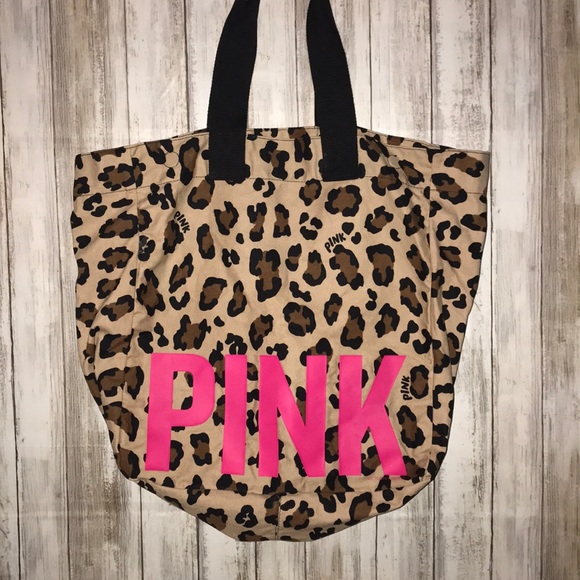PINK Victoria's Secret Handbags - 💓🖤PINK Leopard Victoria’s Secrets Tote Bag